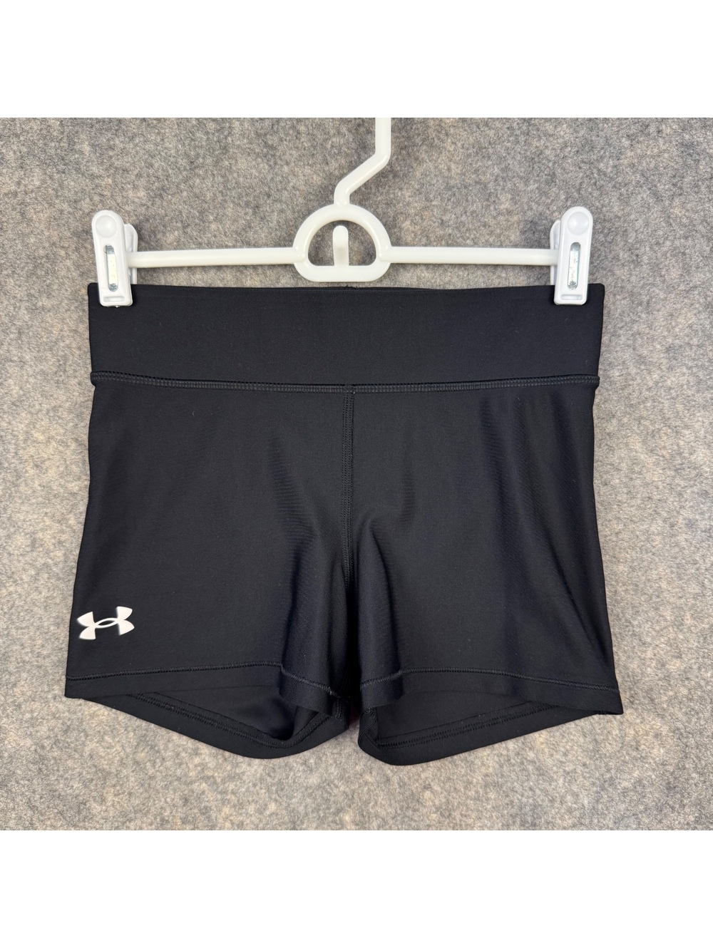 Under Armour Compression Workout Volleyball Shorts Black Women XS Small 2” 822